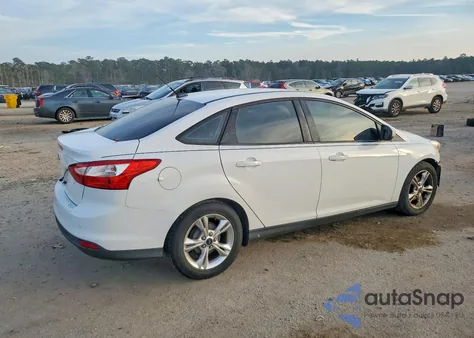 2014 Ford Focus Se z USA, uszkodzony, nr VIN 1FADP3F21EL179152